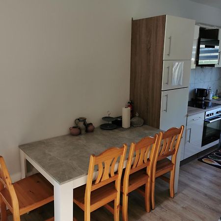 4-Zimmer-Wohnung Mit 6 Betten Bad Oeynhausen Esterno foto